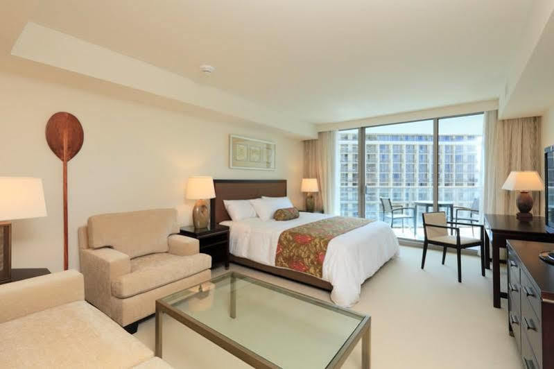 Jet Luxury At The Trump Waikiki Oahu Exterior photo