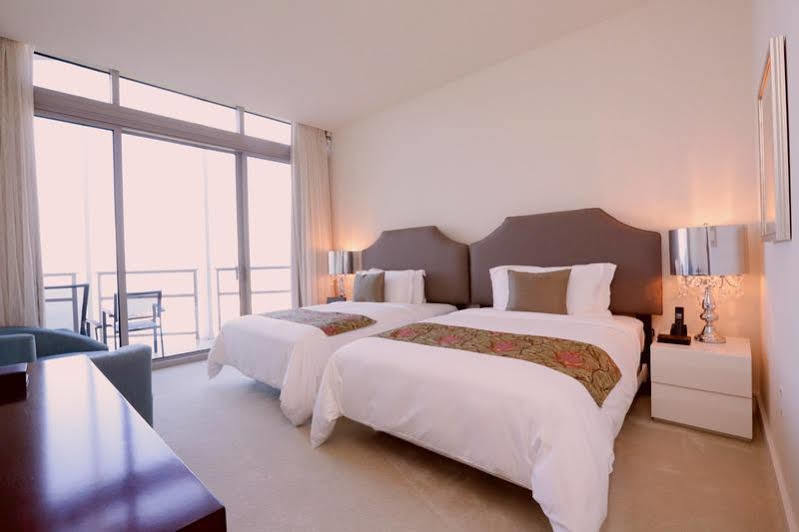 Jet Luxury At The Trump Waikiki Oahu Exterior photo