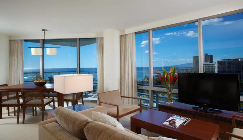 Jet Luxury At The Trump Waikiki Oahu Exterior photo